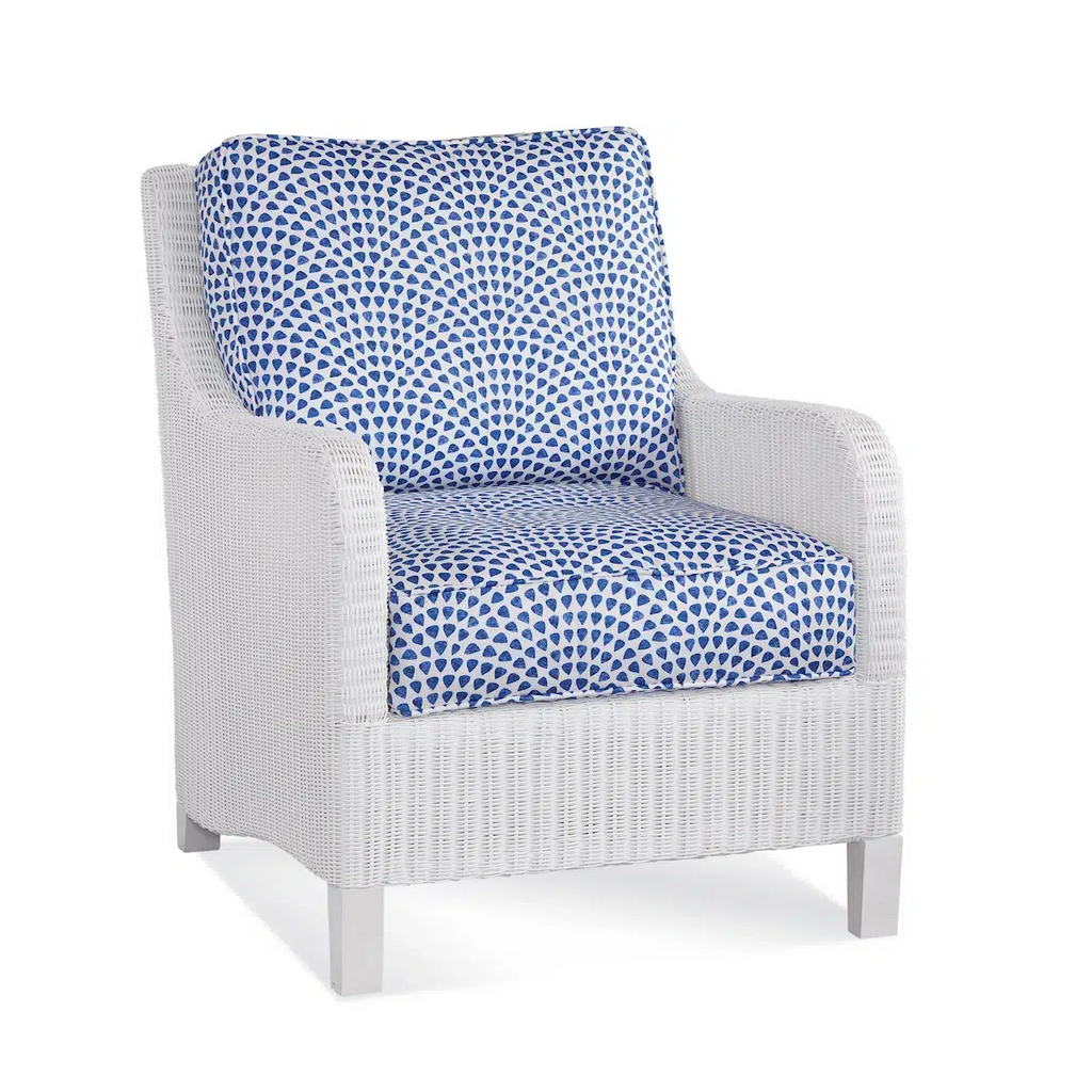 White Wicker Outdoor Lounge Chair with Cushion Patio Rattan Armchair